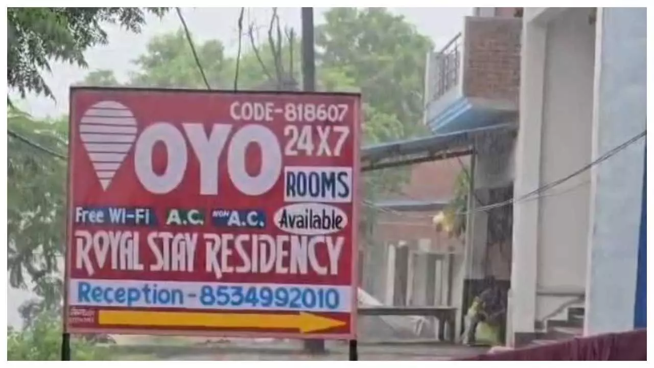 Husband Caught Wife Celebrating Rangarelia With Alleged Lover Constable At Oyo Hotel
