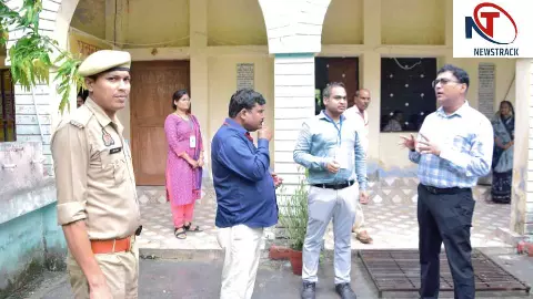 Lakhimpur News: सख्त सुरक्षा के बीच शांतिपूर्ण संपन्न हुई यूपी-टीईटी परीक्षा, 10,158 अभ्यर्थी शामिल Lakhimpur News: सख्त सुरक्षा के बीच शांतिपूर्ण संपन्न हुई यूपी-टीईटी परीक्षा, 10,158 अभ्यर्थी शामिल