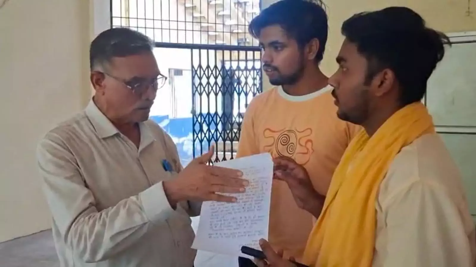 Students demand check on Cutting of trees in college premises Students demand check on Cutting of trees in college premises