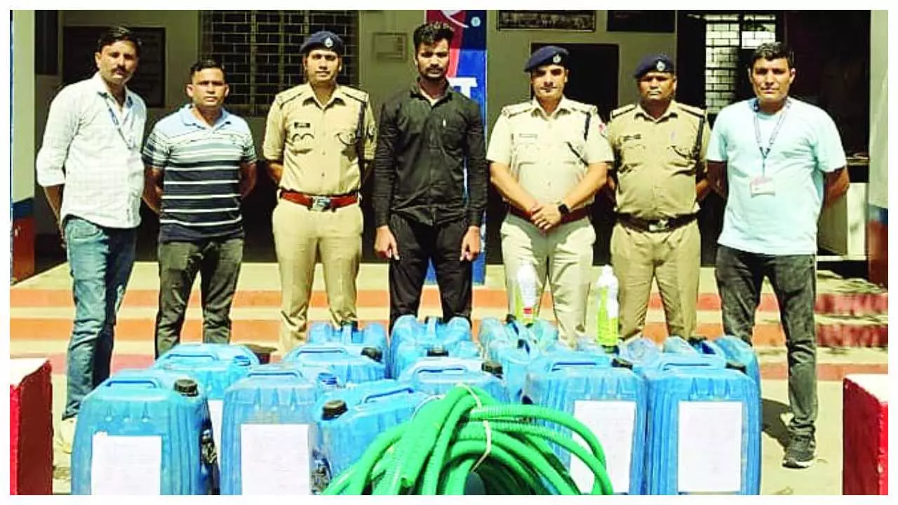 One arrested, three escaped in case of diesel extraction from railway yard One arrested, three escaped in case of diesel extraction from railway yard
