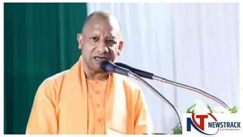 Lucknow News: सीएम योगी शुरू करेंगे शिक्षक कैशलेस चिकित्सा योजना, 12 लाख कर्मियों को मिलेगा लाभ Lucknow News: सीएम योगी शुरू करेंगे शिक्षक कैशलेस चिकित्सा योजना, 12 लाख कर्मियों को मिलेगा लाभ