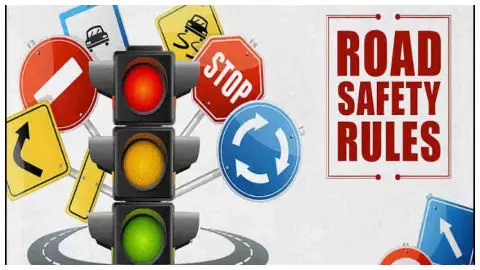 DM Anjani Kumar Singh gives strict instructions on road safety to improve black spot DM Anjani Kumar Singh gives strict instructions on road safety to improve black spot