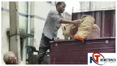 Etah News: एटा की काशीराम कॉलोनी में बड़ा एक्शन, सत्यापन में अपात्र मिले तो सील हुए सरकारी आवास