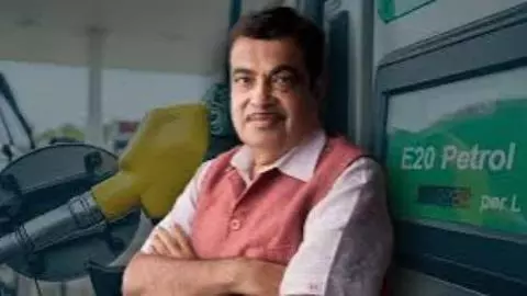 Nitin Gadkari E20 Petrol Challenge Nitin Gadkari E20 Petrol Challenge