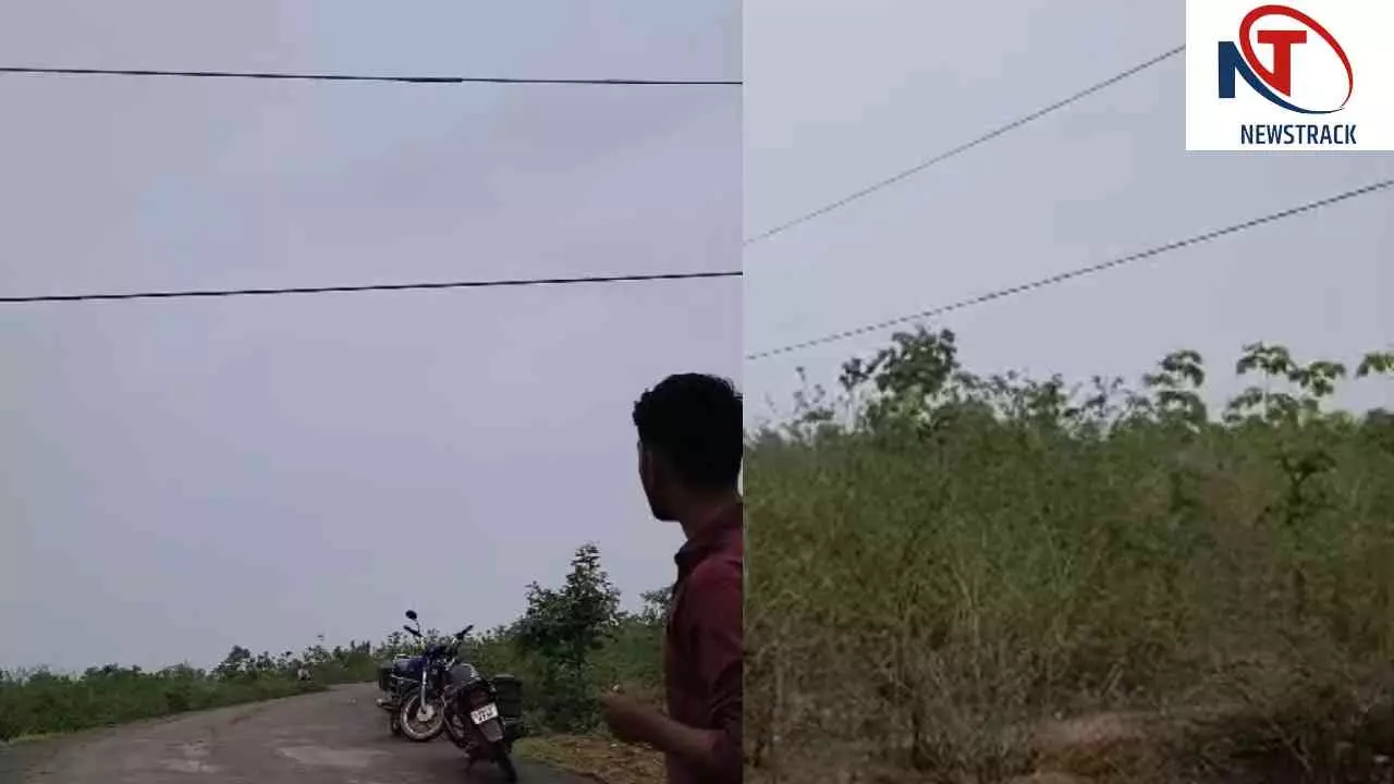 Chandauli News: बिजली विभाग की बड़ी लापरवाही, नौगढ़-बैरगाड़ मार्ग पर लटक रहा मौत का हाईटेंशन तार