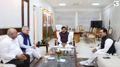 CM से नरोत्तम मिश्रा की मुलाकात के क्या हैं मायने? दतिया उपचुनाव से पहले बढ़ी हलचल