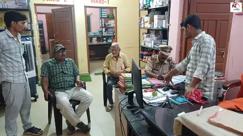 शादी का झांसा देकर दुष्कर्म, मारपीट व धमकी देने के अभियोग में फरार आरोपी गिरफ्तार, भेजा गया जेल शादी का झांसा देकर दुष्कर्म, मारपीट व धमकी देने के अभियोग में फरार आरोपी गिरफ्तार, भेजा गया जेल