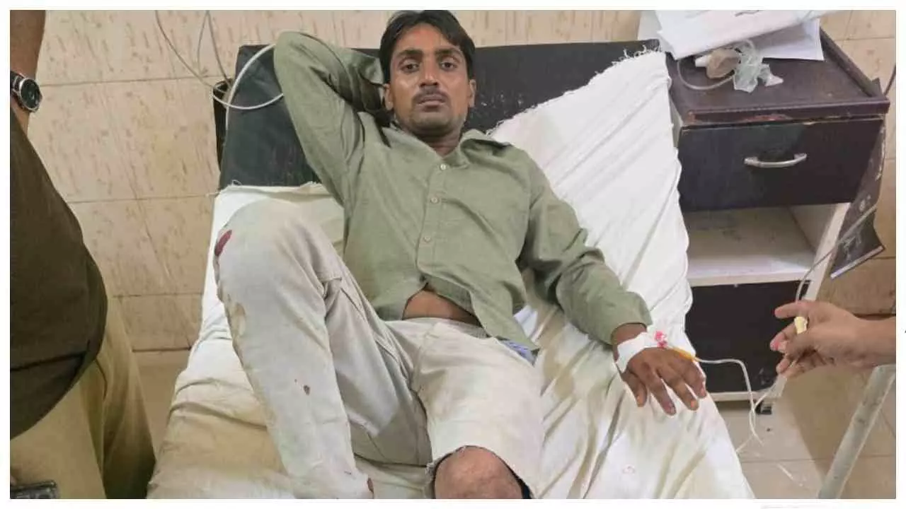 Kannauj News: गोकशी मामले का वांछित आरोपी बड़ंका पुलिस मुठभेड़ में गिरफ्तार, पैर में लगी गोली