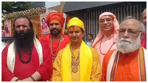 Mathura News:  श्रीकृष्ण जन्मभूमि पर कार सेवा की मांग, संतों ने भव्य मंदिर निर्माण का किया आह्वान