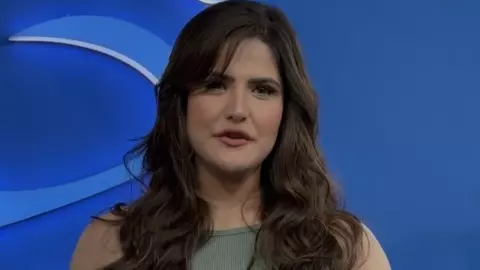 Zareen Khan Video: जरीन खान से मीडिया ने करी आपत्तिजनक बात, भड़कीं एक्ट्रेस ने कहा- हद में रहकर.. Zareen Khan Video: जरीन खान से मीडिया ने करी आपत्तिजनक बात, भड़कीं एक्ट्रेस ने कहा- हद में रहकर..