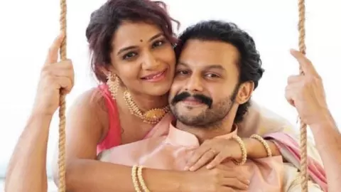 Adinath Kothare-Urmilla Kothare Divorce