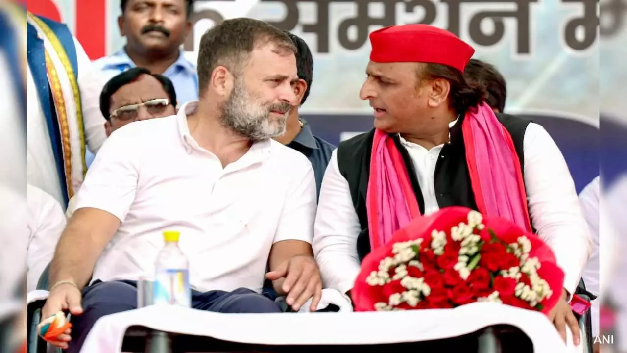 टूट जाएगी राहुल-अखिलेश की दोस्ती? UP चुनाव से पहले कांग्रेस के बदले तेवर, सपा गठबंधन पर नए प्रभारी ने दिए बड़े संकेत टूट जाएगी राहुल-अखिलेश की दोस्ती? UP चुनाव से पहले कांग्रेस के बदले तेवर, सपा गठबंधन पर नए प्रभारी ने दिए बड़े संकेत