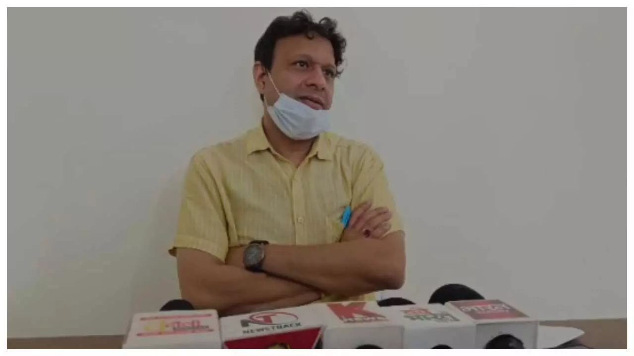 doctor over alleged illegal recovery, demands probe from DM doctor over alleged illegal recovery, demands probe from DM