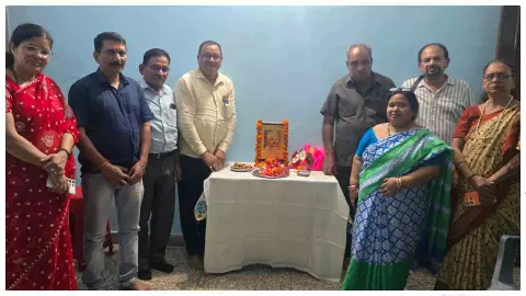 Lucknow News: 1857 की पहली क्रांति के अमर नायक मंगल पाण्डेय को नमन, युवाओं से राष्ट्रनिर्माण का संकल्प लेने का आह्वान Lucknow News: 1857 की पहली क्रांति के अमर नायक मंगल पाण्डेय को नमन, युवाओं से राष्ट्रनिर्माण का संकल्प लेने का आह्वान