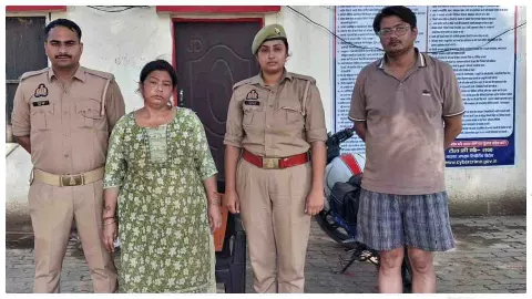 Etawah News: यमुना में कूदी महिला को पुलिस ने बचाया, त्वरित कार्रवाई से टली अनहोनी Etawah News: यमुना में कूदी महिला को पुलिस ने बचाया, त्वरित कार्रवाई से टली अनहोनी
