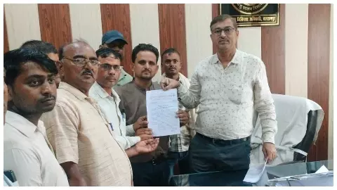 Paravet Pashumitras boycott work, warn of march from August 5 to Assembly
