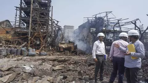 सहारनपुर में पटाखा फैक्ट्री में भीषण धमाका, मजदूरों के उड़े चीथड़े, अब तक 2 की मौत, कई लापता