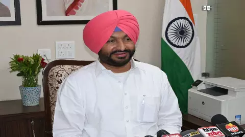 मोदी कैबिनेट से रवनीत सिंह बिट्टू की विदाई, रेल राज्य मंत्री पद से दिया इस्तीफा, नई भूमिका पर सस्पेंस