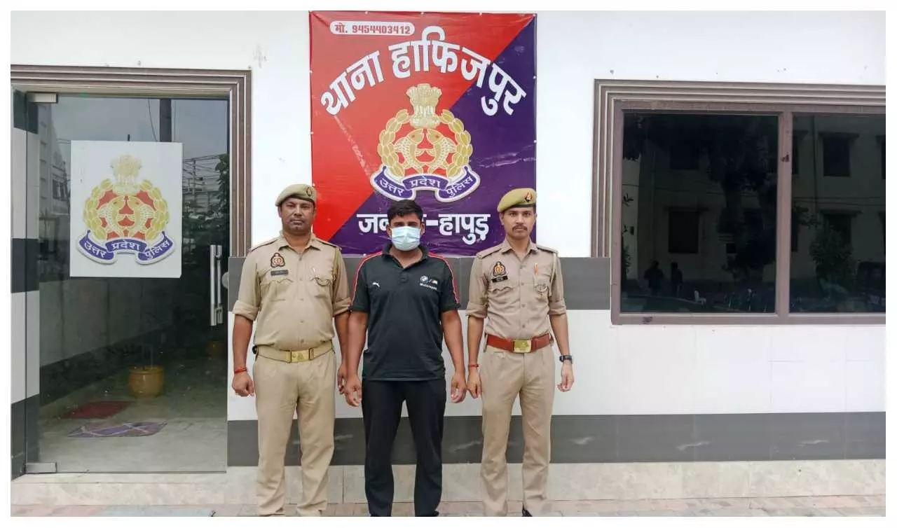 Youth attacked over dung-throwing dispute