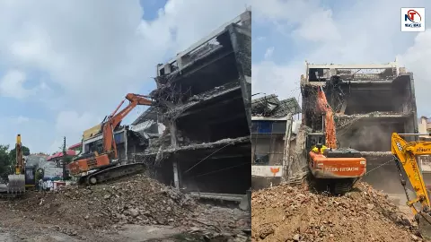 Lucknow Aliganj Fire Building Bulldozer Action