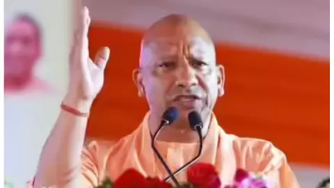 CM Yogi said, Identify clouds from expressway, development will get new pace CM Yogi said, Identify clouds from expressway, development will get new pace