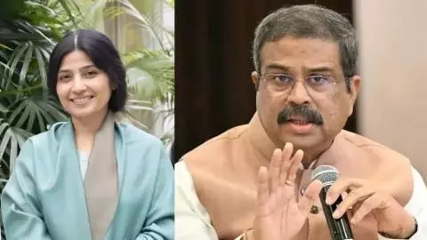 Dimple Yadav tweet