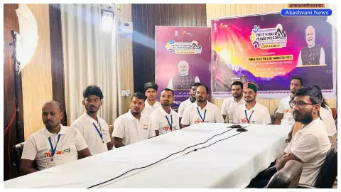 Jaunpur News: आशीष सोनी का पीएम मोदी से संवाद, वाइब्रेंट विलेज कार्यक्रम में मिला राष्ट्रीय अवसर Jaunpur News: आशीष सोनी का पीएम मोदी से संवाद, वाइब्रेंट विलेज कार्यक्रम में मिला राष्ट्रीय अवसर