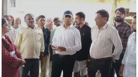 Kanpur Dehat News: उर्वरक दुकानों पर CDO की कार्रवाई, अनियमितता मिलने पर चेतावनी