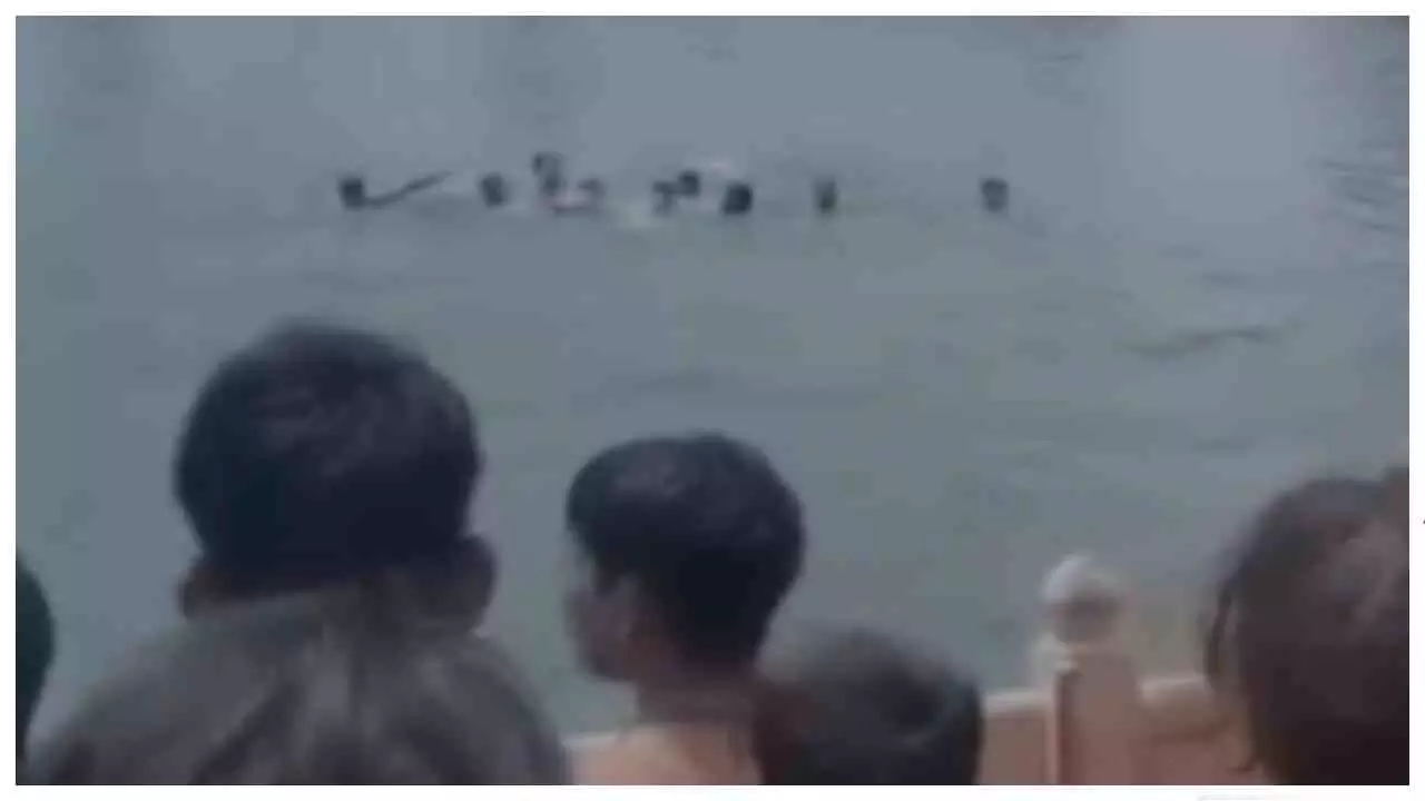 Mathura Newsगुरु पूर्णिमा पर मानसरोवर कुंड में डूबने से युवक की मौत, धार्मिक स्नान बना दर्दनाक हादसा