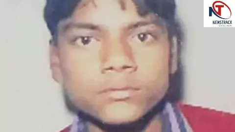 Hardoi News: कमरे में मृत मिला युवक, बगल में सो रही थीं पत्नी और मासूम बेटी, मौत बनी रहस्य