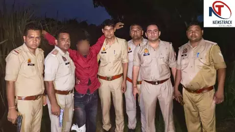 Baghpat News: बागपत में पुलिस मुठभेड़ में 25 हजार का इनामी गोतस्कर गिरफ्तार, तमंचा और बाइक बरामद Baghpat News: बागपत में पुलिस मुठभेड़ में 25 हजार का इनामी गोतस्कर गिरफ्तार, तमंचा और बाइक बरामद