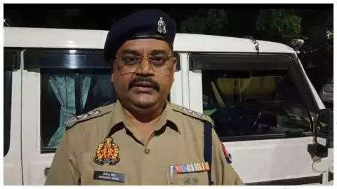 Jaunpur News:  खुटहन में पुलिस मुठभेड़, अंतरजनपदीय शातिर बदमाश पैर में गोली लगने से घायल, साथी गिरफ्तार