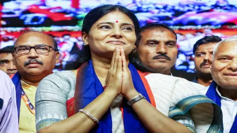 UP चुनाव में अनुप्रिया पटेल किसके साथ? खुद सबसे बड़े सस्पेंस से उठाया पर्दा, फूंका चुनावी बिगुल UP चुनाव में अनुप्रिया पटेल किसके साथ? खुद सबसे बड़े सस्पेंस से उठाया पर्दा, फूंका चुनावी बिगुल