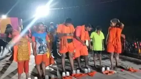 Flood of faith at Baba Vibhutinath Dham, Jalabhishek till late night Flood of faith at Baba Vibhutinath Dham, Jalabhishek till late night