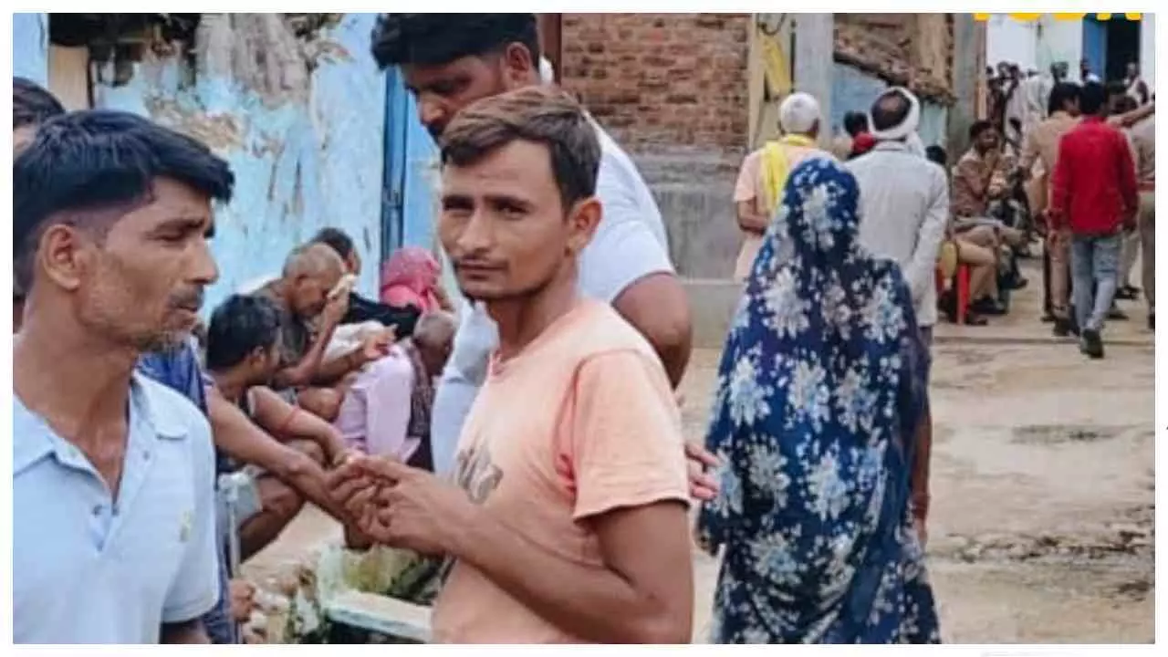 Jalaun News: जालौन भैंस बांधने के विवाद में बुजुर्ग की मौत, प्राइवेट अंग पर लात मारने का आरोप