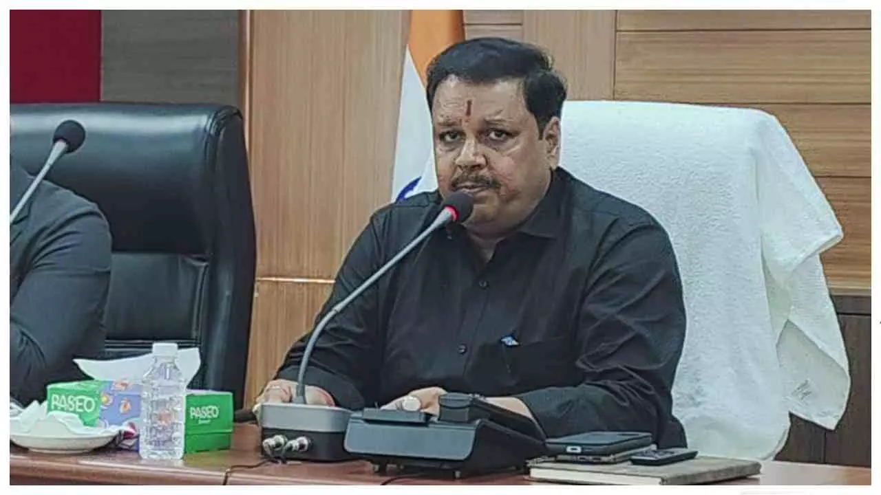 Amethi News: अपराधियों पर डीएम की बड़ी कार्रवाई, दो हिस्ट्रीशीटर छह माह के लिए जिला बदर