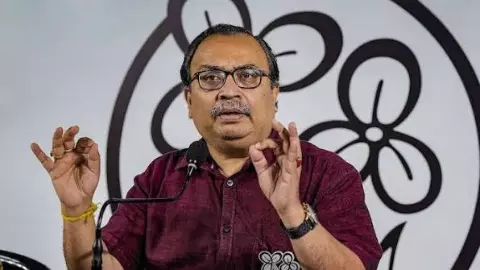 TMC में घर वापसी दावे से सियासी विस्फोट, कुणाल घोष बोले- 6 सांसद, 50% बागी विधायक लौटने को तैयार TMC में घर वापसी दावे से सियासी विस्फोट, कुणाल घोष बोले- 6 सांसद, 50% बागी विधायक लौटने को तैयार