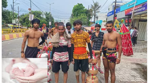Lovers take 111 liters of Gangajal Kanwar Yatra