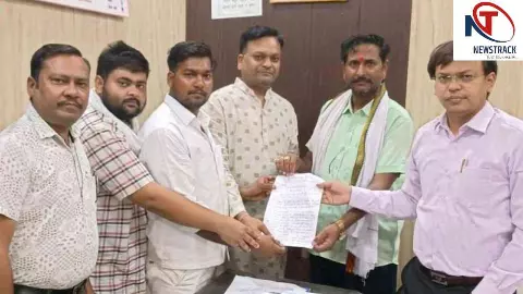 व्यापार मंडल ने तहसीलदार और एसडीएम को सौंपा ज्ञापन, व्यापारियों की समस्याओं के समाधान की मांग