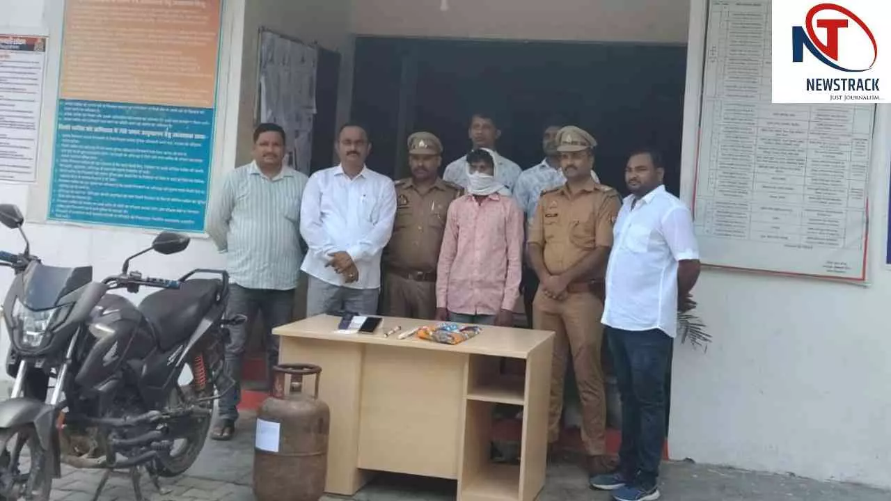 Siddharthnagar News: चार दिन में पांच स्कूलों में चोरी का खुलासा, लोटन पुलिस ने दबोचा शातिर चोर