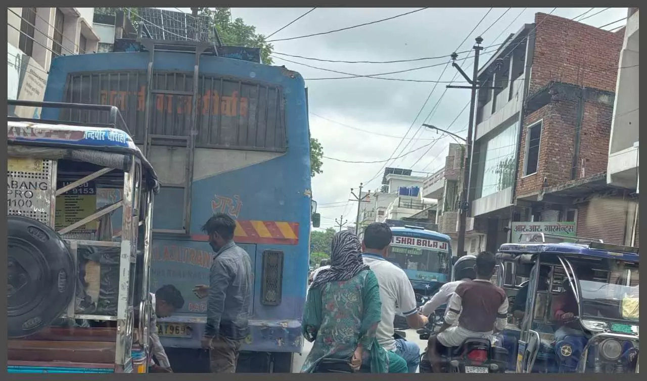 Contempt of DMs order, stayed private to run back to city, more bothered by traffic jams