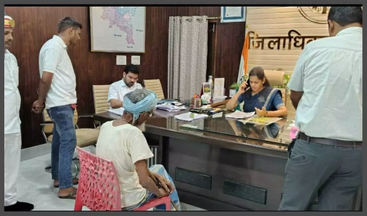 DM-SP listens to complaints, gives instructions for immediate action at Sravasti Janata Darshan