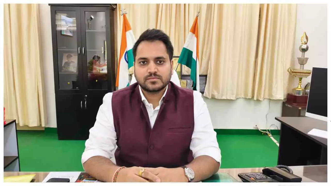 Sonbhadra News: अरंगी में बनेगा 1.41 करोड़ का पंचायत उत्सव भवन, डीएम ने दी मंजूरी