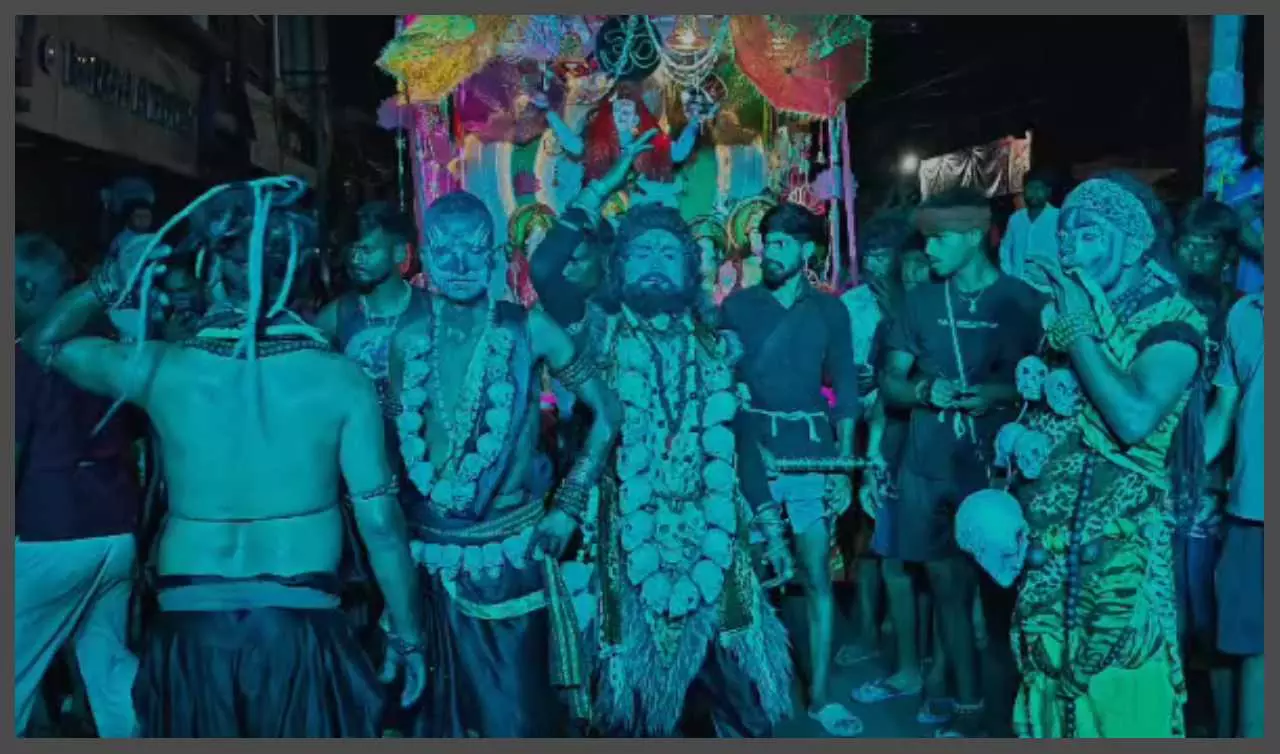 Grand jhankee of Shiv Baraat, performance of Shiv devotees becomes an attraction Grand jhankee of Shiv Baraat, performance of Shiv devotees becomes an attraction