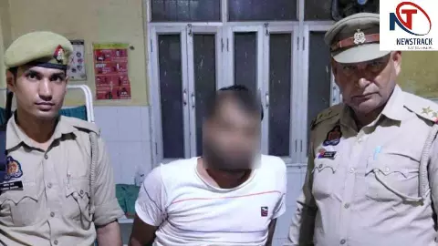 Firozabad News: फिरोजाबाद में मोबाइल लुटेरों से पुलिस की मुठभेड़, एक बदमाश घायल, दूसरा गिरफ्तार Firozabad News: फिरोजाबाद में मोबाइल लुटेरों से पुलिस की मुठभेड़, एक बदमाश घायल, दूसरा गिरफ्तार