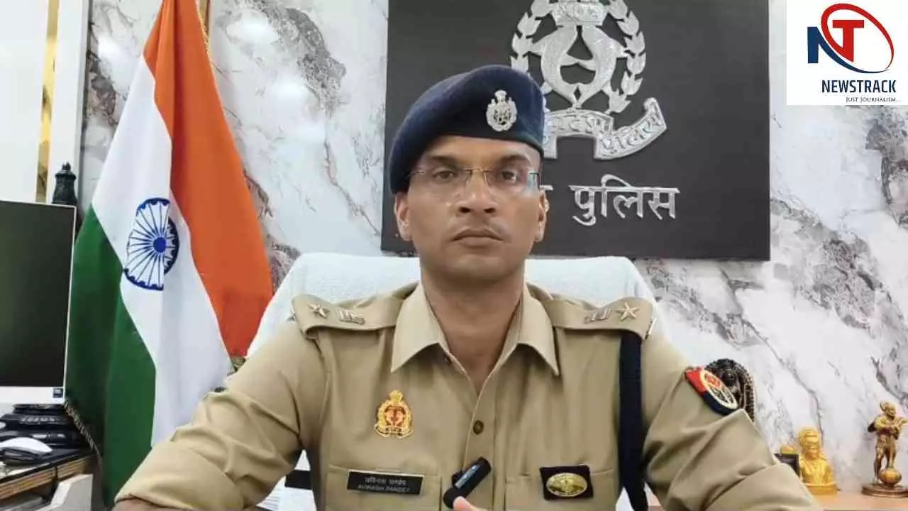 Meerut: सीएम योगी के कार्यक्रम में आसमान में उड़ता दिखा ड्रोन, मचा हड़कंप; पुलिस ने ऑपरेटर को पकड़ा Meerut: सीएम योगी के कार्यक्रम में आसमान में उड़ता दिखा ड्रोन, मचा हड़कंप; पुलिस ने ऑपरेटर को पकड़ा