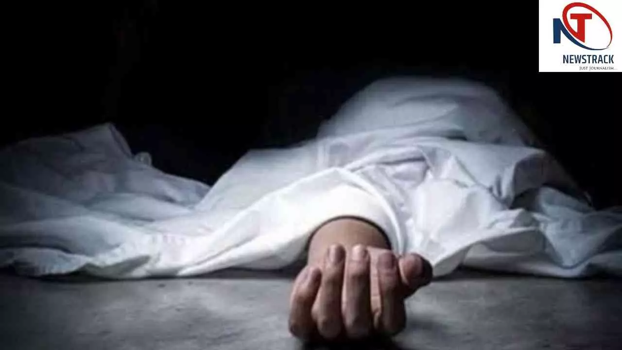 Chandauli News: ट्रेन की चपेट में आने से 14 वर्षीय छात्र की दर्दनाक मौत, स्कूल बैग से हुई पहचान Chandauli News: ट्रेन की चपेट में आने से 14 वर्षीय छात्र की दर्दनाक मौत, स्कूल बैग से हुई पहचान