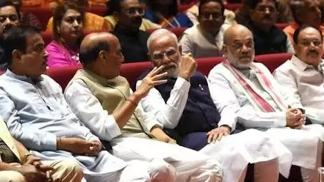 FCRA पर NDA के नरम पड़े तेवर? परिसीमन और महिला आरक्षण के लिए DMK-NCP को साधने की कोशिश, समझें पूरा गणित