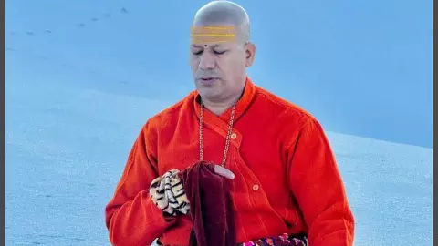 Swami Kailashanand Giri: Prominent conveyor of sadhana, service and eternal consciousness Swami Kailashanand Giri: Prominent conveyor of sadhana, service and eternal consciousness