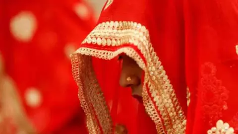 Agra Samuhik Vivah Yojna